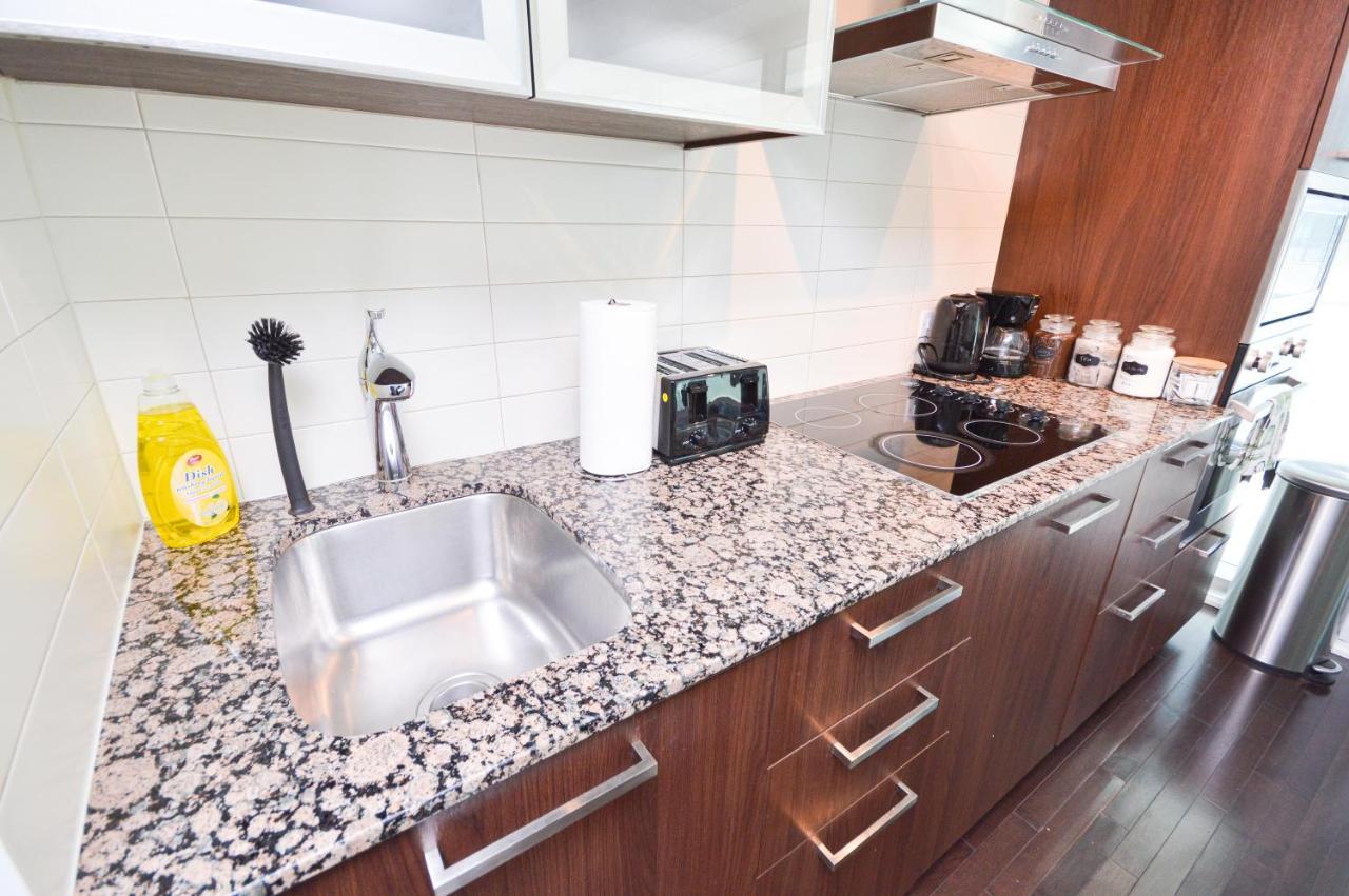Downtown Toronto Condo Near Cn Tower, Mtcc, Rogers Center , Union Station Εξωτερικό φωτογραφία