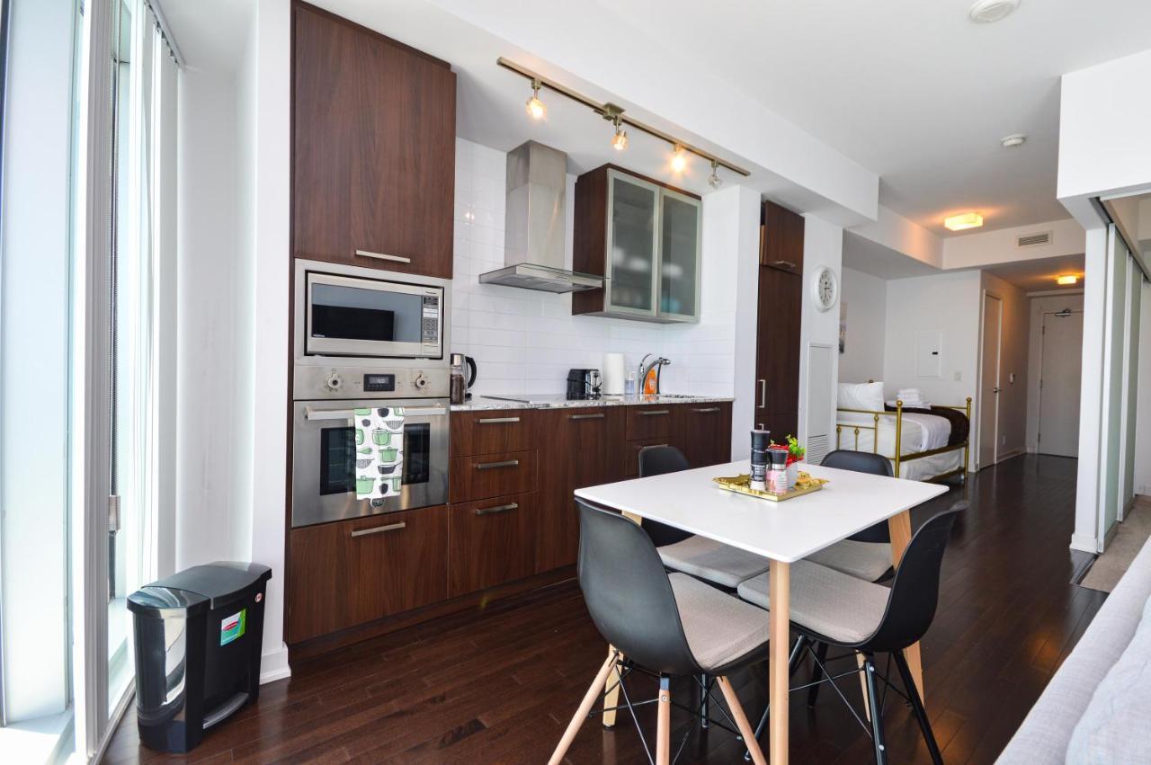 Downtown Toronto Condo Near Cn Tower, Mtcc, Rogers Center , Union Station Εξωτερικό φωτογραφία